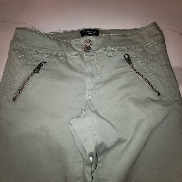 Woman Abercrombie & Fitch Jeans - Picture 2 of 7